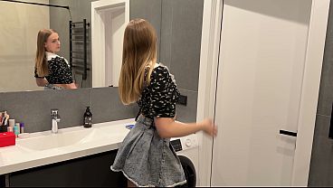 IMAGINE, I'_M STUCK IN THE WASHING MACHINE! I fucked my stepsister in the washing machine