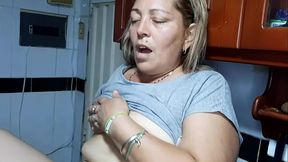 Stepmother gives the best cock blowjobs