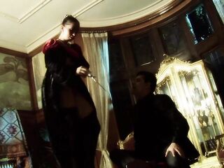 Skank Tunnel Kaia Kane