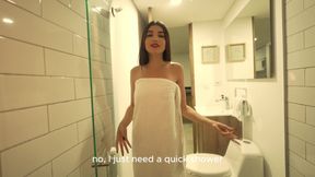 My Stepsister Loves Getting Fucked in the Bathroom! Papuchizz - Manuela Vae