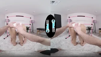 Intimate VR Encounter with Sophia Sultry - Brunette Babe's Sensual Seduction