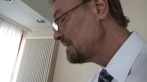 Sekretary Seeks Boss's Room Pleasure, Showcasing Hot Tits for Bonus
