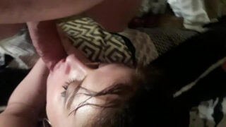 Mông căng tròn của Heather Brooke chịu đựng màn quan hệ tình dục đồng thời với hai người đàn ông