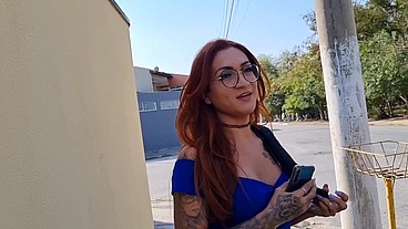 gostosa passou na rua chamei pra foder em casa
