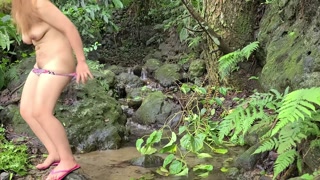 Pinay Cooking Wild Ferns and Sex in the Riverside - Viral Single Mom Outdoor