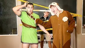 Cockfight Heat: Felix Fox Nick L.A.s Steaming Ass Collision – XCLUSIVE