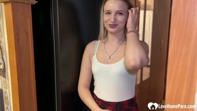 Bi Sex babes take care of my hard shaft
