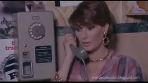 Restregandole las tetas (La Profesora Ense&ntilde_a En Casa)