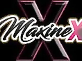 Maxine X Squirts Buckets Of Snatch Water! This babe Screws That Oriental Slit!