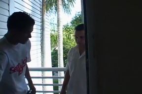 Vinny And Mauricio Go Out And Get Laid