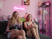 MA POTE TRANS LECHE UNE CHATTE POUR LA PREMIERE FOIS - NOOCHKA X CIRILLA