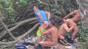 dando o cu na trilha!