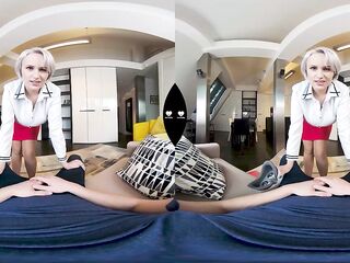 Virtual Reality Stepmom