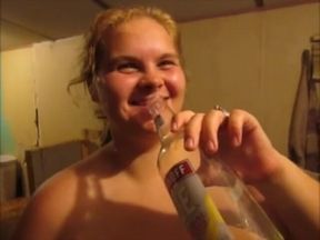 Wife Swallows Piss & Enjoy It, Whole Bottle of Piss From Husband Dick