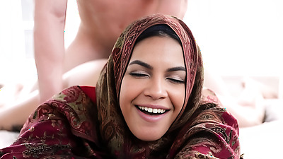 Hot Virgin Arab Big Butt Teen Wants StepBrother To Be Her First Fuck