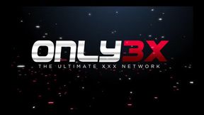 Anal lover Jasmine Black takes it up the ass