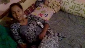 Bangladeshi graam er dulabhai shaali ke seduce korar video