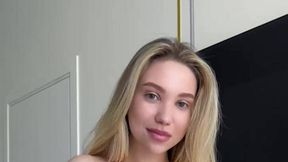 Video posted by @AnelliaBarbie @Teasing and #Naked #Natural Big Tits #Blonde clips gratis sex | Tik.Porn