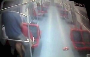 Sex in a wagon line 4 a metro de santiago, chile