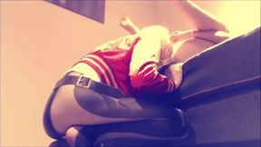 Harley Quinn Crossdresser Gives Raunchy Rimjob