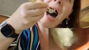 Wonderful Public Vore - I use my pillcam in a restaurant and show you the inside of my stomach live 720HD