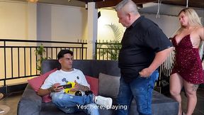 Motivando a mi hijastro para que le vaya mejor en la universidad - historia completa