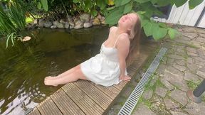 a pleasurable blowjob by the pond ends in anal sex with a creampie😈