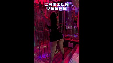 Comendo a buceta e o cuzinho da CAMILA VEGAS completo