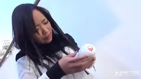 Yuna Mizuno Gets Her Wet Pussy Fucked After Being Treated With Onahole