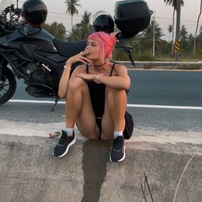 Motorbike girlfriend peeing on the roadside