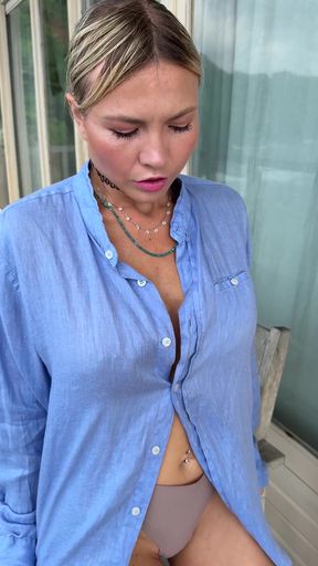 Amateur with big tits shows off her round ass