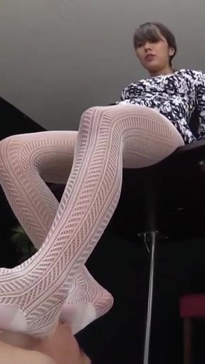 Seductive Patterned Pantyhose Legs 2 - Karen Uehara - Ep 2