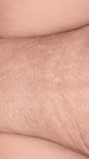 Before fucking daughter-in-law at night, father-in-law sucked my pussy so much that daughter-in-law screamed.   Clip 2