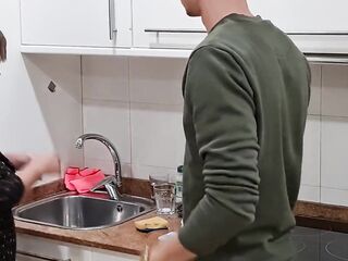 This guy Doesn't Have the Money to Pay for the Order and They Screw