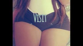 Candid hot MILF jeans - bit.ly2gExdSm