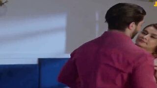 Indian Desi Girl's Hot Dance-Off in Bollywood Style