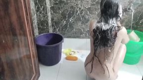 Sister in law ko bathroom me pakad ke chod diya