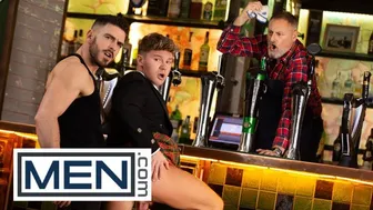 Muscular Paddy O'Brian Bareback Fucks Dean Young at the Pub
