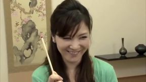 King&#039;s Big Dick Game: Slippery MILF Creampie in HD