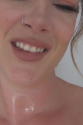 A Post Workout Snack for a Hungry Giantess