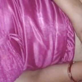 High profile delhi bhabhi horny on bed hot fingering by bf in hindi dirty talk