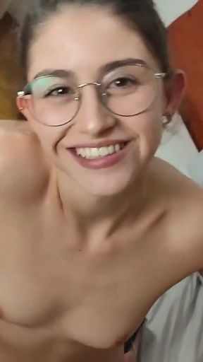 QUEEN OF SWALLOWING SHANAXNOW CUMPILATION   Clip 1