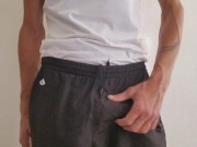 Je gicle dans une capote