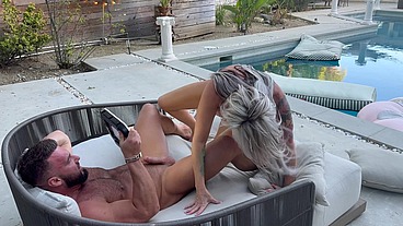 BEHIND THE SCENE POV WITH NOA FOX