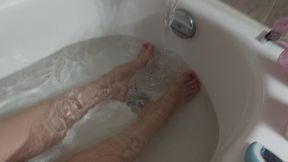 Bath N Self Pedi Sub