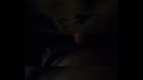 Mamando um pauz&atilde_o na cabine.