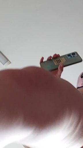 Jaw-dropping moment from &quot;Sexy amateur wife prepares breakfast naked in the kitchen.&quot;