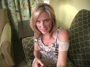 Stunning Jodi West masturbating in JOI solo