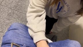 tremenda rubia dando el culo a su novio