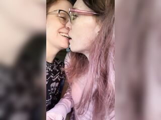Just 2 most excellent allies giving a kiss